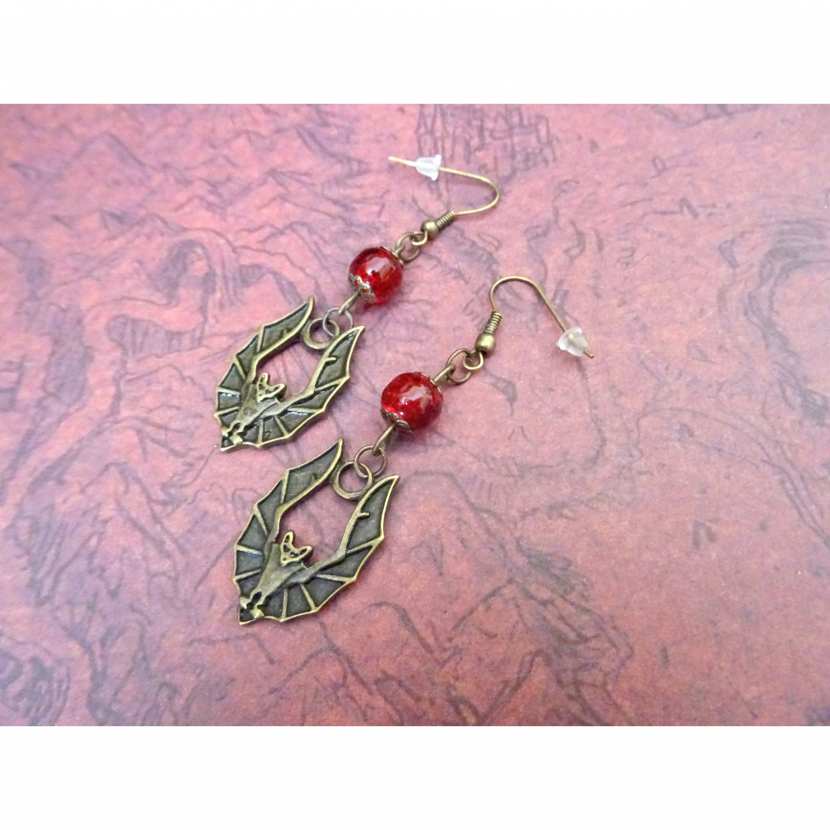 Boucles d'oreilles chauve souris gothique rouge femme Halloween :  Deguise-toi, achat de Accessoires